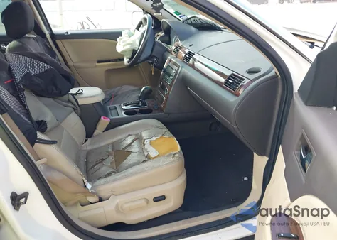 2009 Ford Taurus Sel z USA, uszkodzony, nr VIN 1FAHP24W09G117189